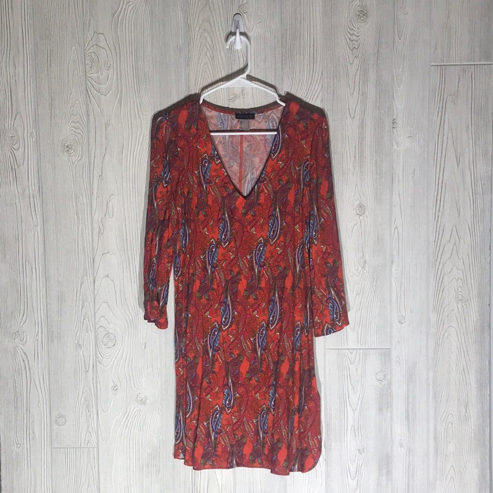 Venus vneck 3/4 sleeve dress size 2